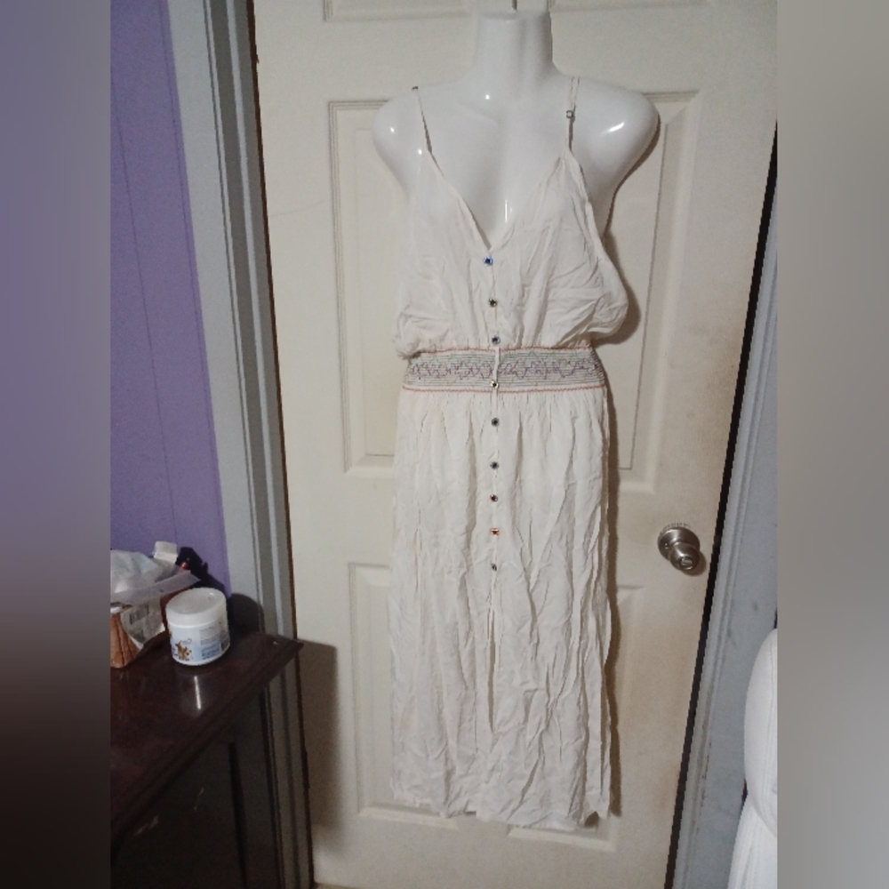 Chic Cream Maxi Dress with Embroidered Waist NWT